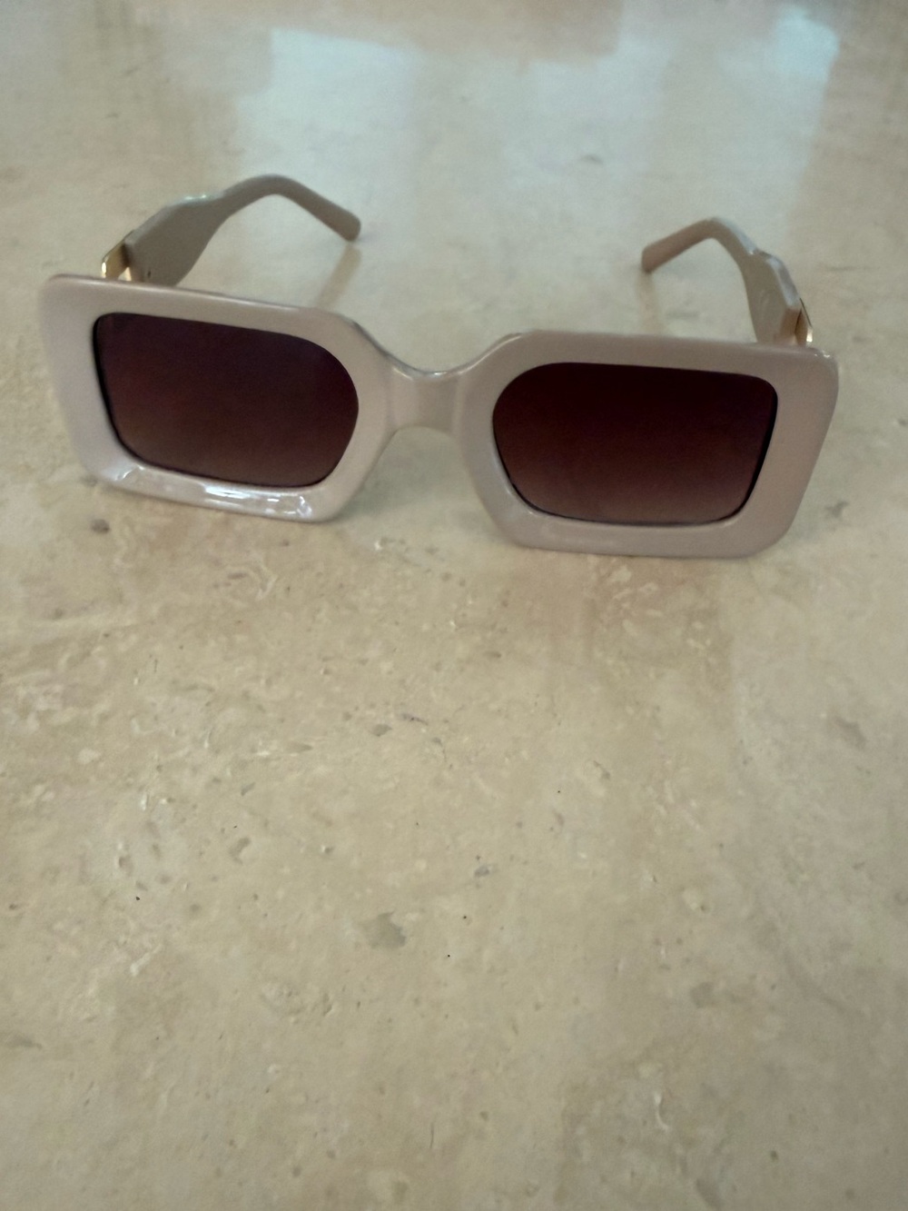 Retro looking Square Cream Sunglasses with Bling